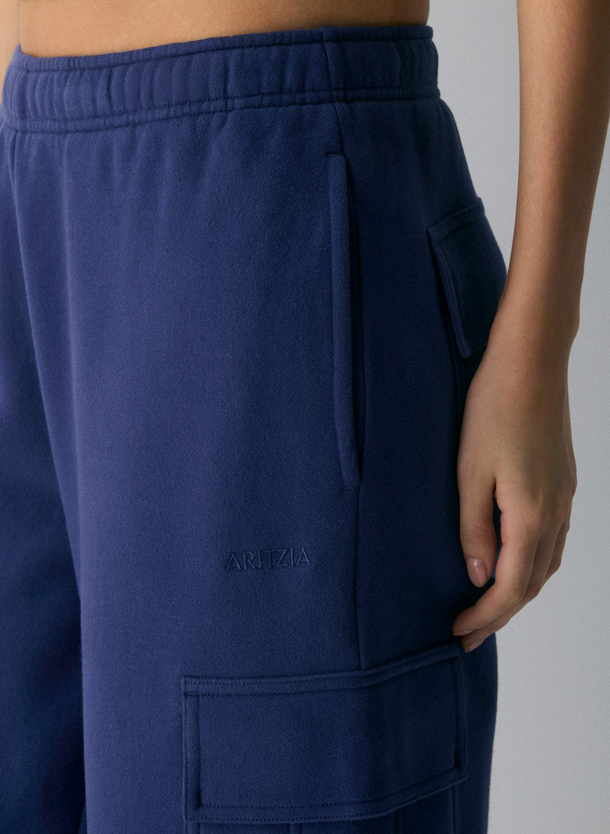 Aritzia Mega Fit Sweats, Medium