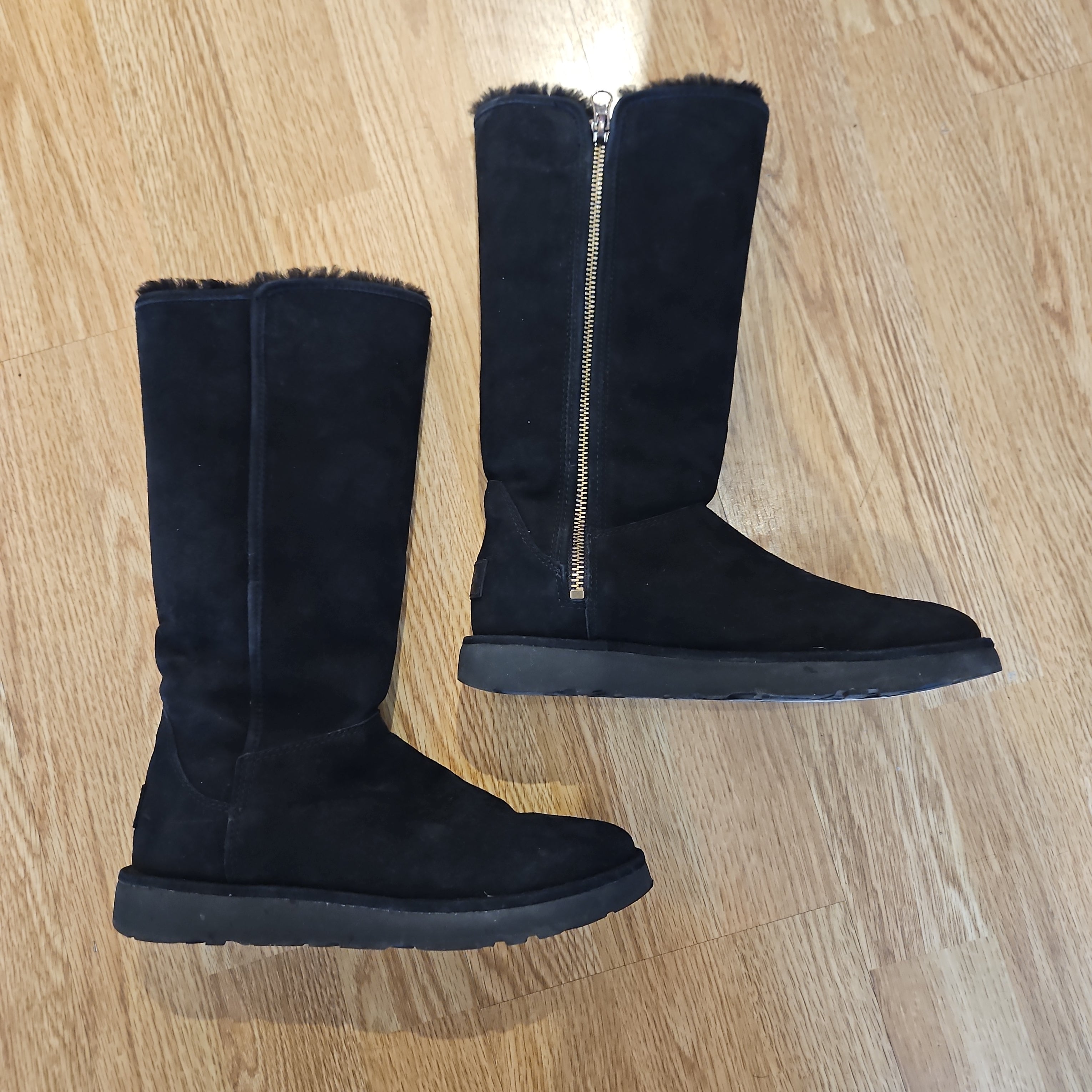 Tall knee high ugg on sale boots