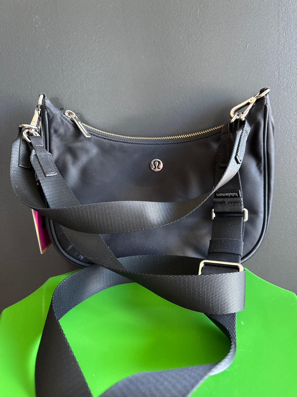 Lululemon City Essentials Bag