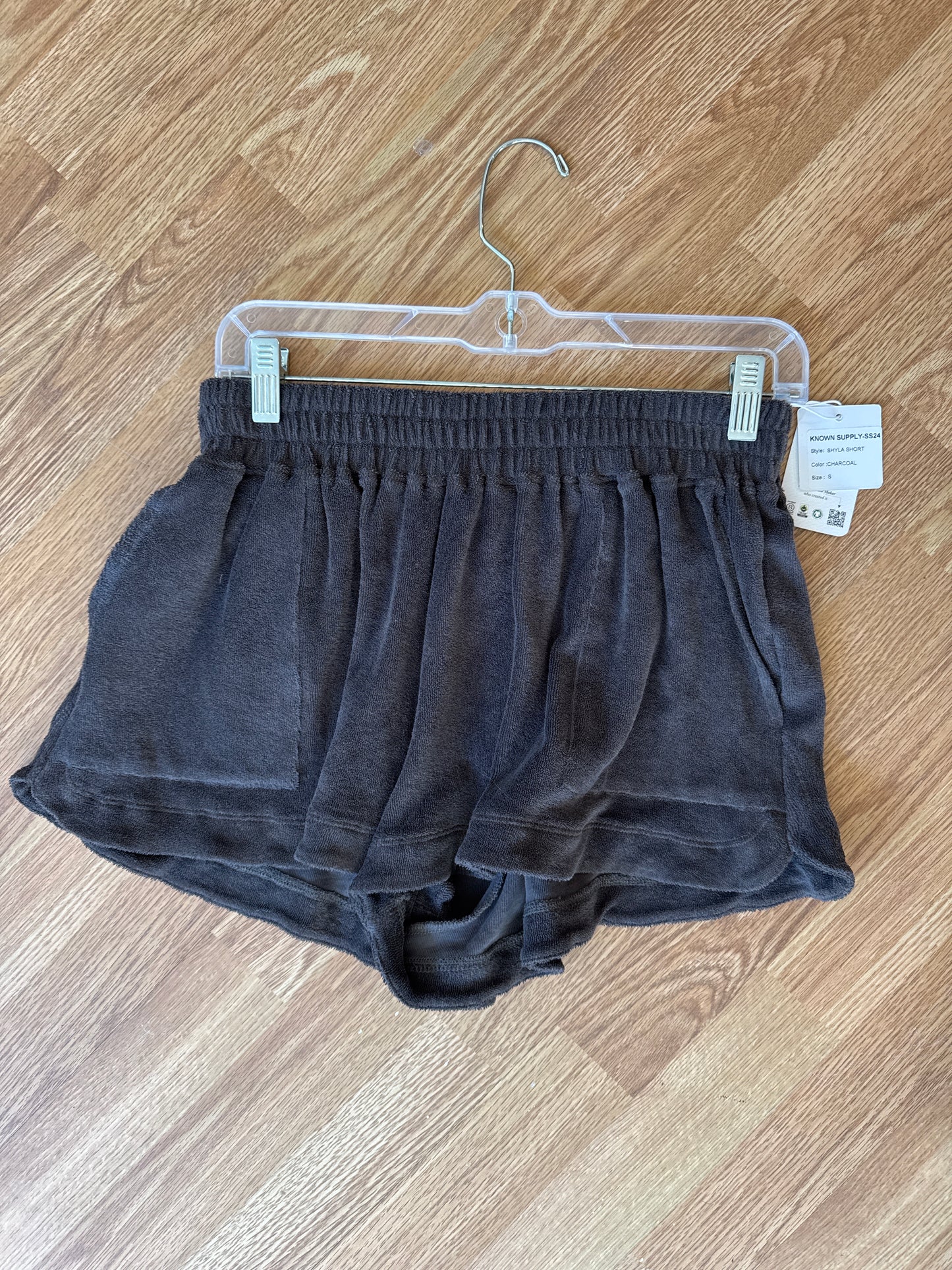 Known Supply Shyla Shorts, Small