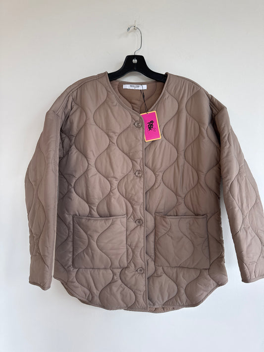 Smash + Tess jacket, Smash and Tess quilted jacket, women’s quilted jacket, quilted coat, lightweight jacket, women’s fall jacket, spring jacket, transitional jacket, casual women’s jacket, Edmonton consignment, Sherwood Park consignment, women’s clothing consignment