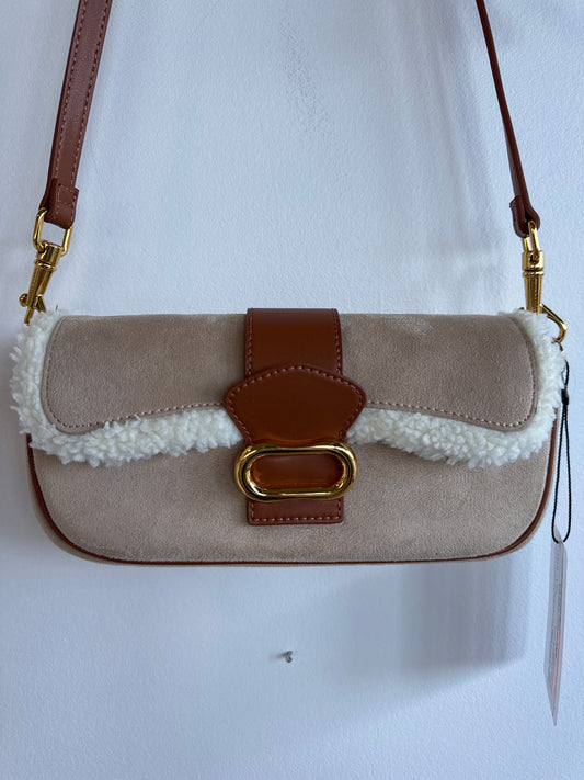 Charles & Keith Prem NWOT Daki Curved Bag