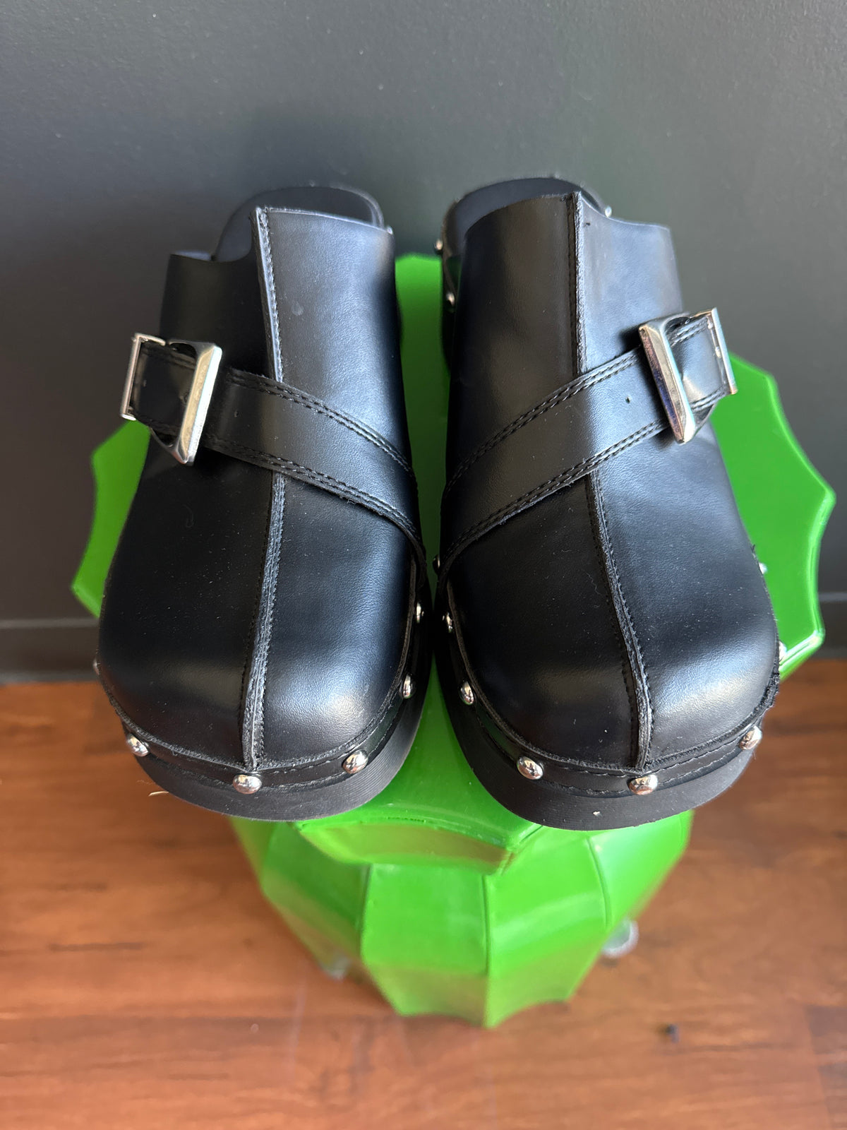 Zara NWOT Buckle Stud Clog, 39