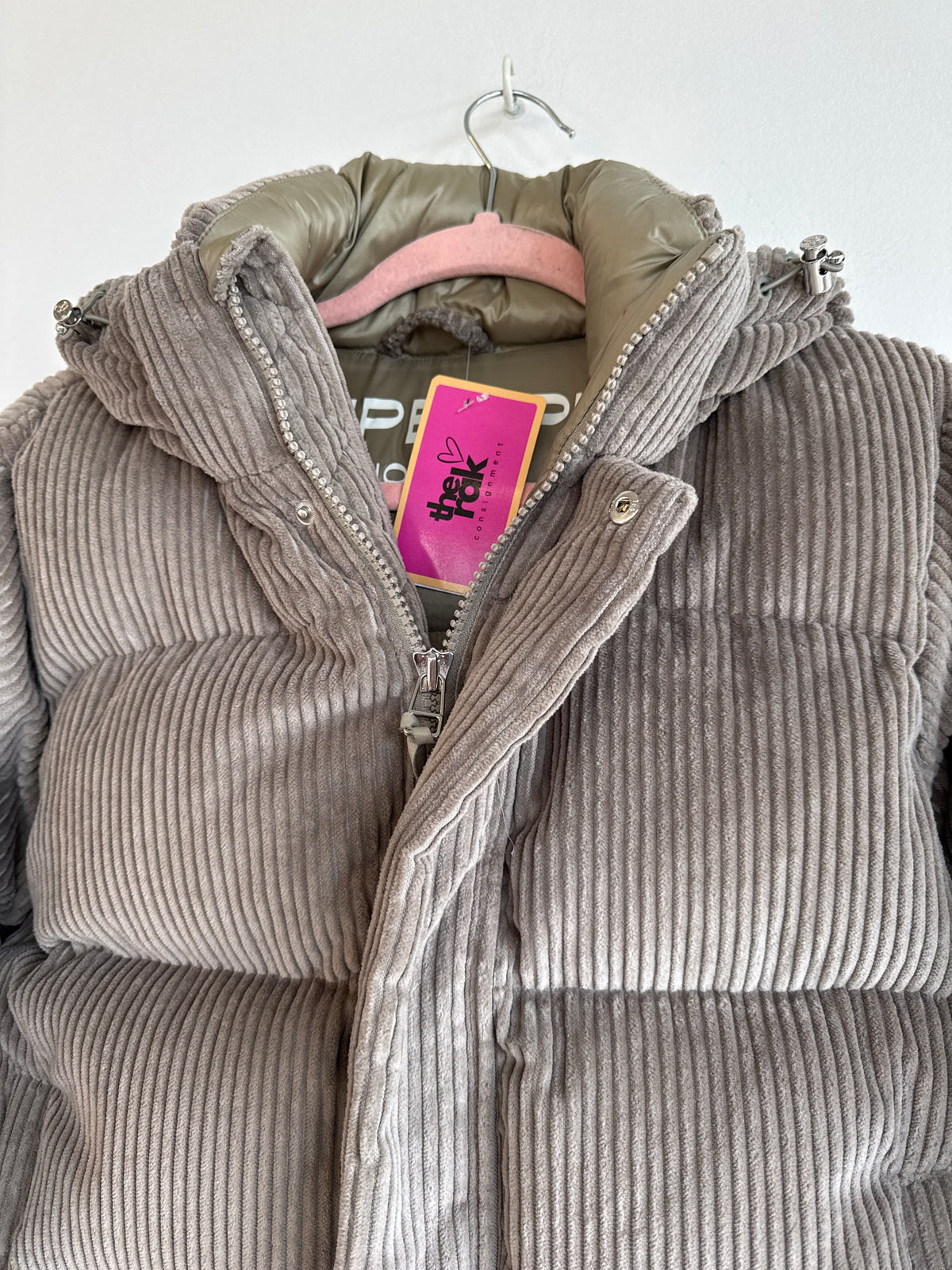 Aritzia Corduroy Puffer Jacket, XSmall