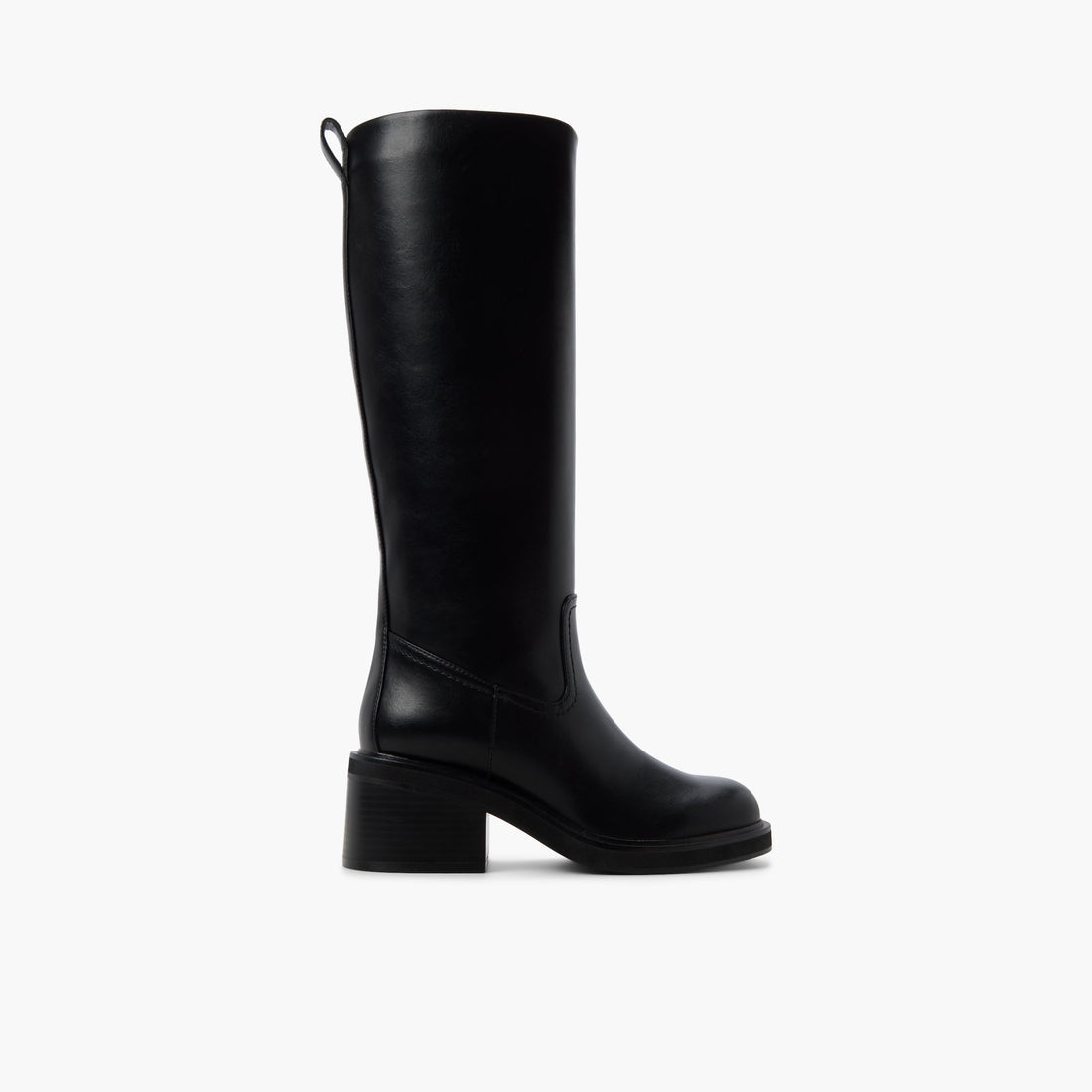 Journie brings equestrian ease to everyday style. consignment, secondhand boots, fall boots, chunky knee high boots, edmonton, sherwood park, consignment stores alberta