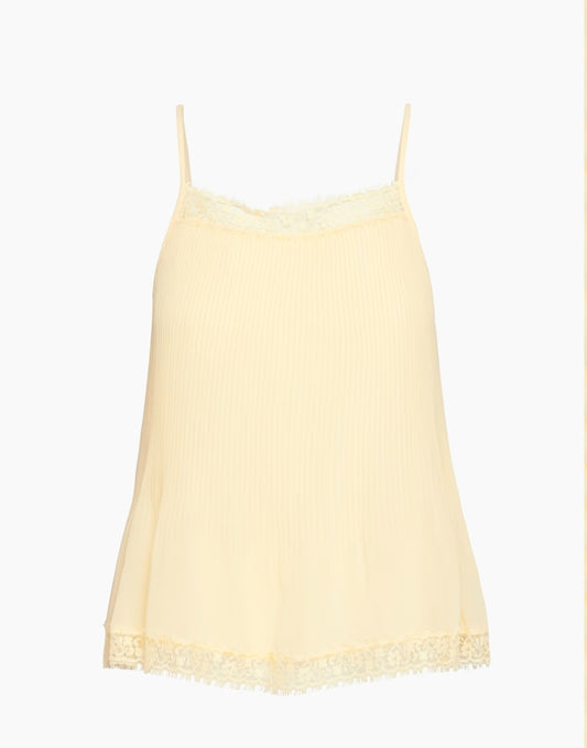 Aritzia Coralia Cami, Medium