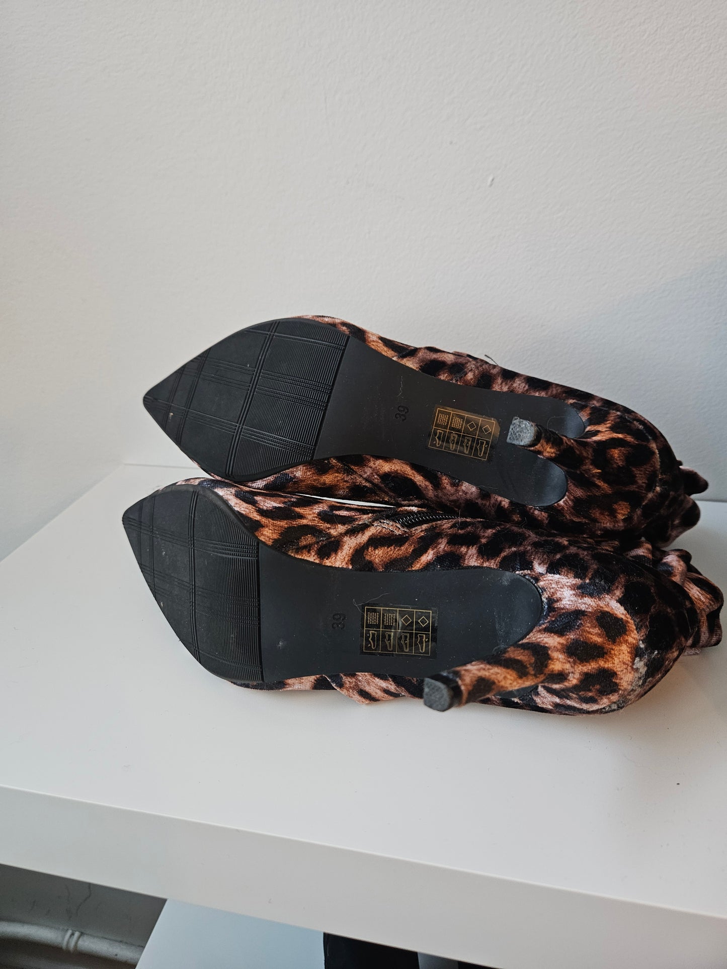 Leopard Booties, 39