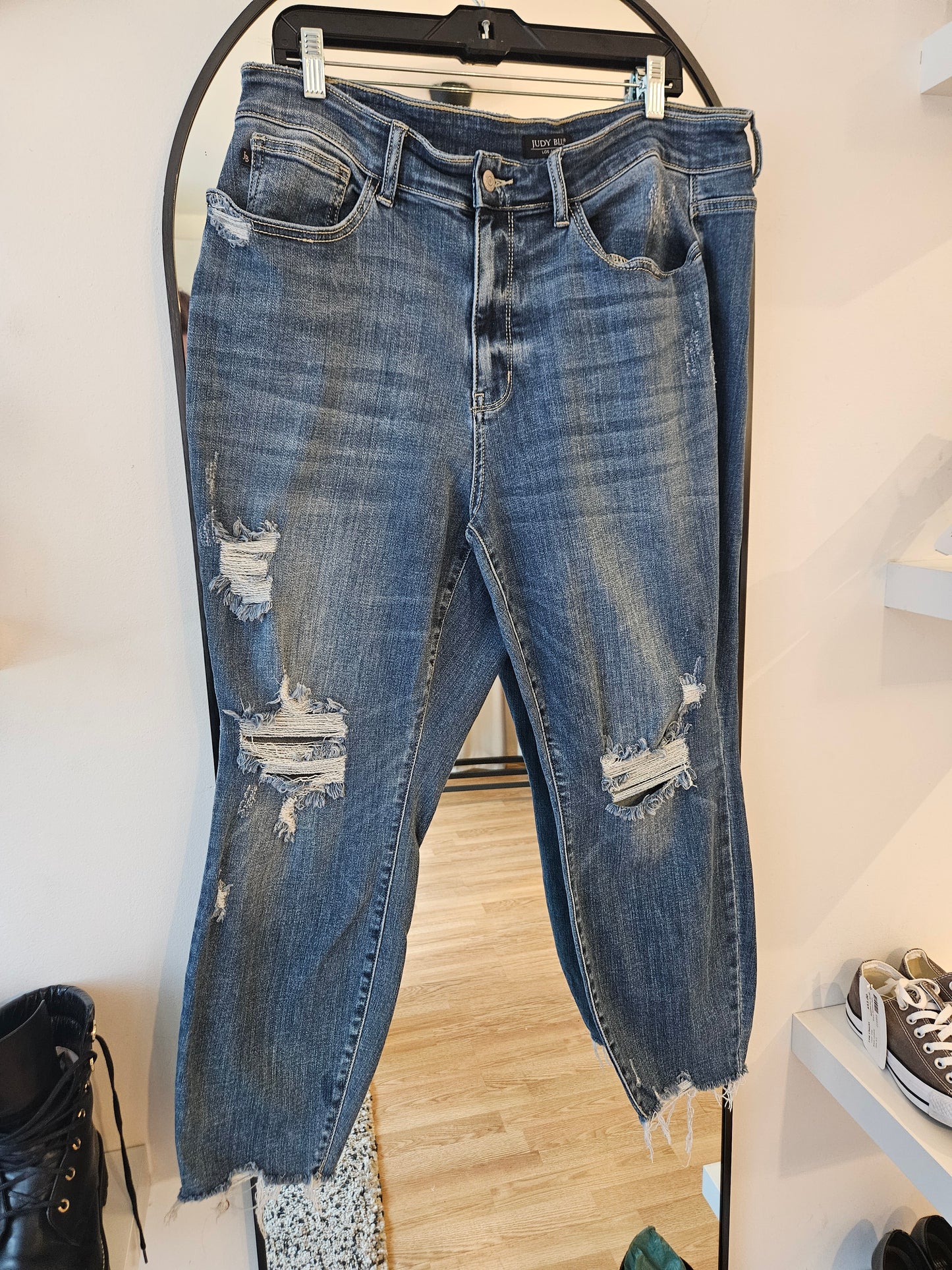 Relaxed Distressed Denim, 18W