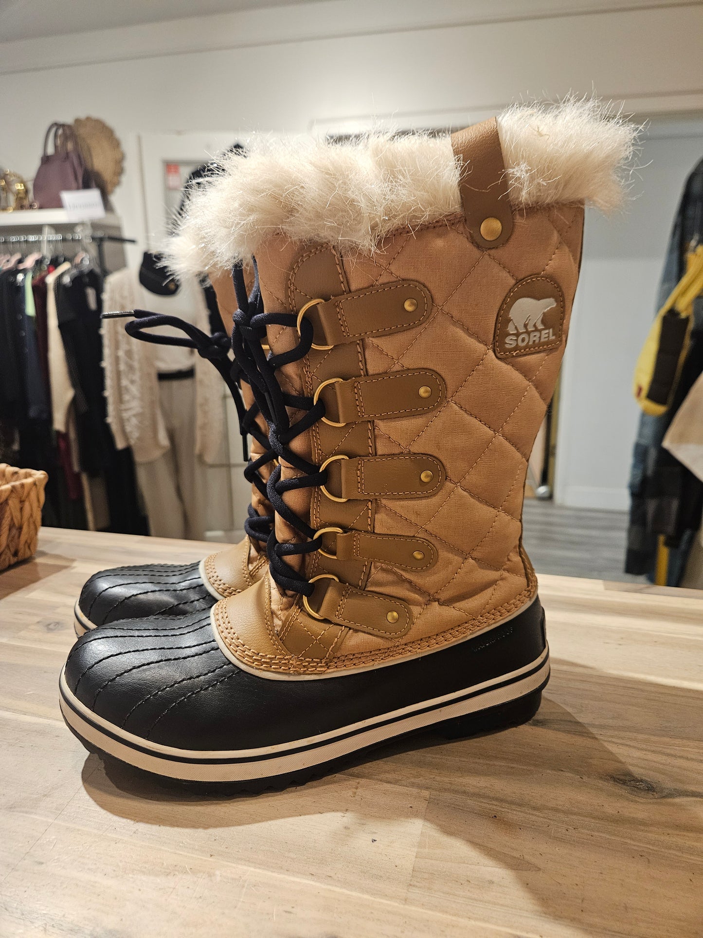 Sorel Tofino Winter Boot, 10 (fit small)